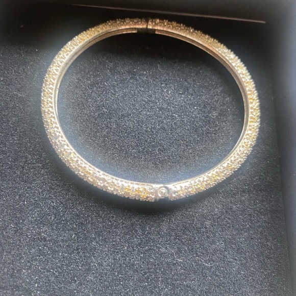 Elegant 7” sparkle gold silver with tiny crystals hinge bracelet - Picture 1 of 6